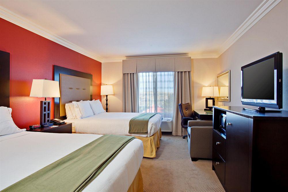 Holiday Inn Express Hotel & Suites Twentynine Palms, An Ihg Hotel Room photo