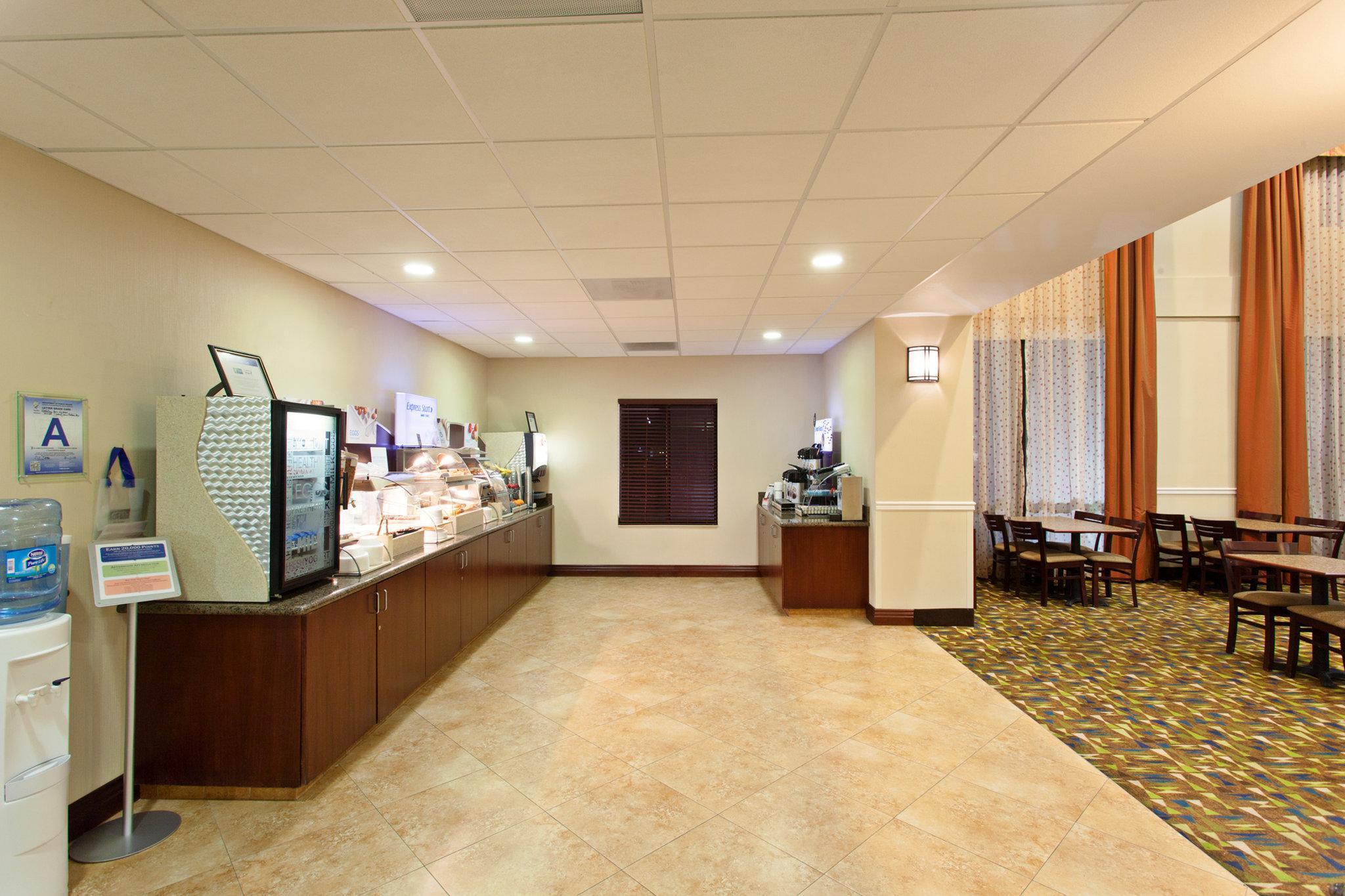 Holiday Inn Express Hotel & Suites Twentynine Palms, An Ihg Hotel Exterior photo
